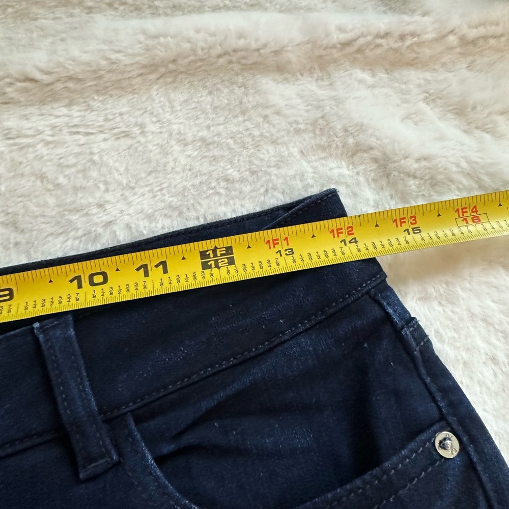 DL1961  Dark Blue Jeans - Picture 9 of 11
